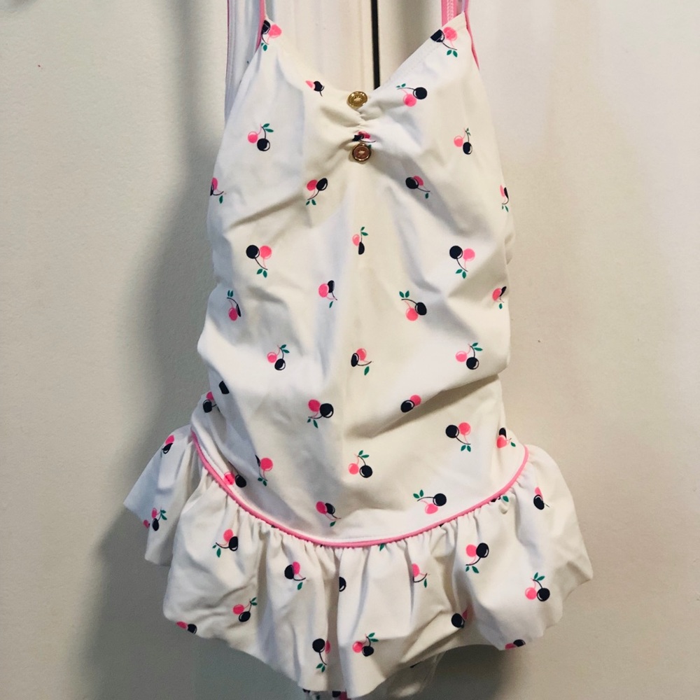 Bathing suit